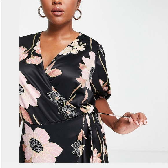 BRAND NEW WT curve midi satin wrap dress with puff sleeves in floral - Picture 5 of 5